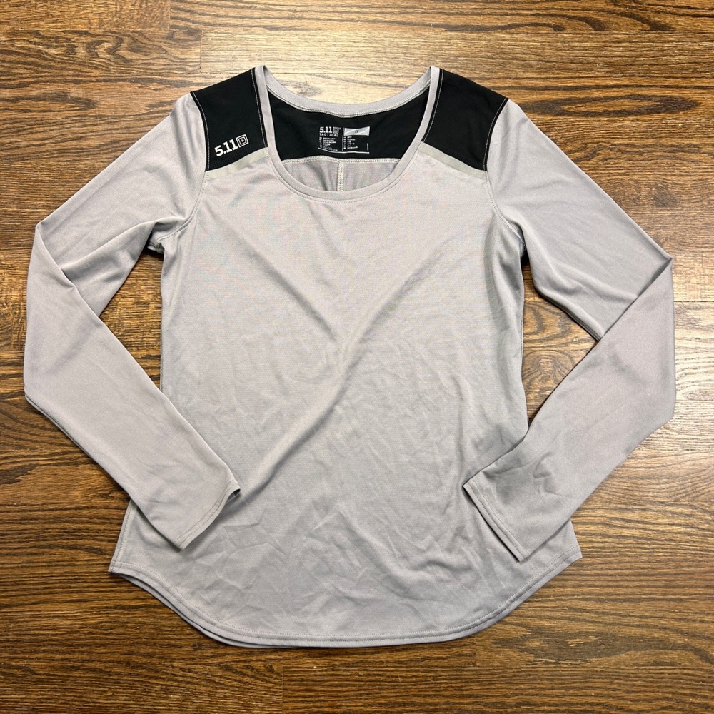 5.11 Tactical Recon Madison Shirt Womens Small Gray Black Performance Thumbholes